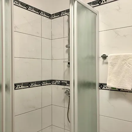 Apartament Casa Menis