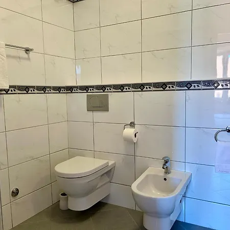 Casa Menis Konukevi 3*