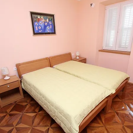 Casa Menis