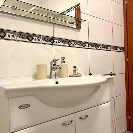 Casa Menis