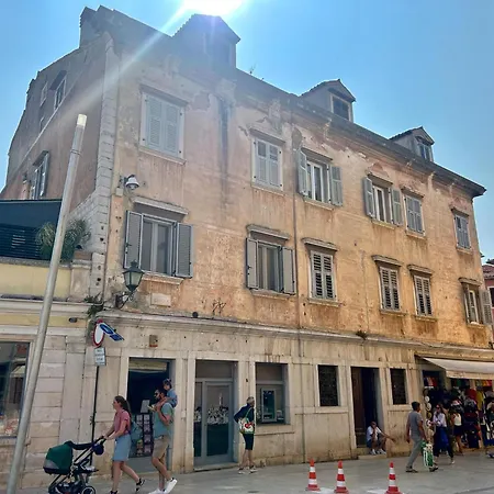 Apartmán Casa Menis *