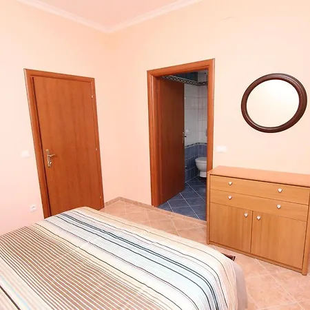 Casa Menis