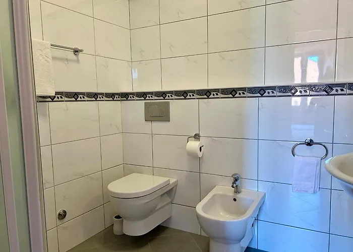 Casa Menis Guest house 3*