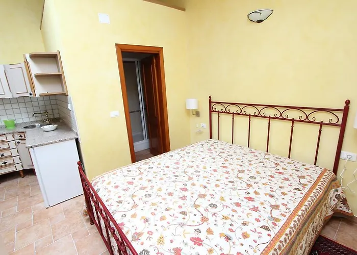 Casa Menis